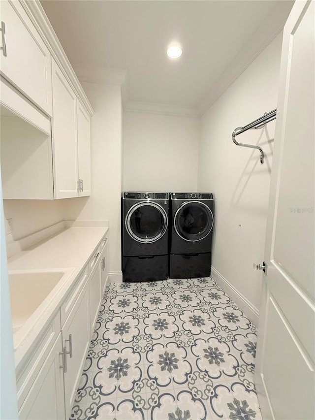 4309 W Beachway Dr, Tampa, FL 33609 - laundry room with cabinet space, separate washer and dryer, crown molding, baseboards, and recessed lighting