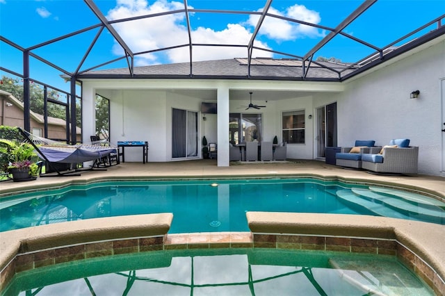 1932 Reed Hill Dr, Windermere, FL 34786 - view of swimming pool with an outdoor living space, a pool with connected hot tub, a patio, and a ceiling fan