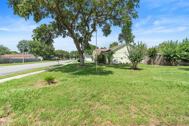 6906 Sawmill Blvd, Ocoee, FL 34761 - view of yard