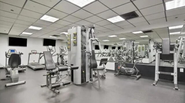 400 E Colonial Dr Unit 910, Orlando, FL 32803 - exercise room featuring a drop ceiling