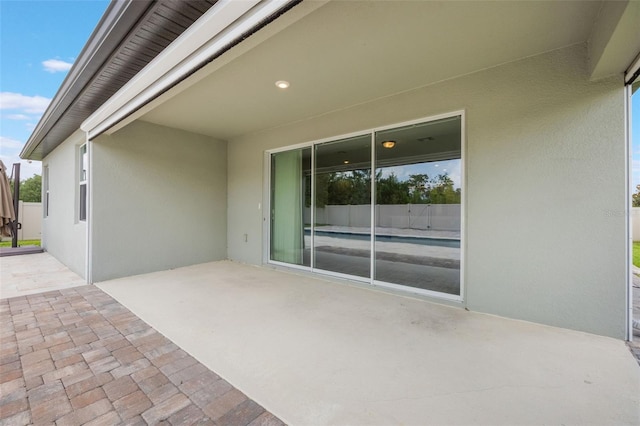 1740 Standing Rock Cir, Oakland, FL 34787 - view of patio