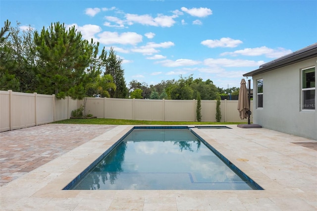 1740 Standing Rock Cir, Oakland, FL 34787 - view of swimming pool featuring a fenced backyard and a patio area