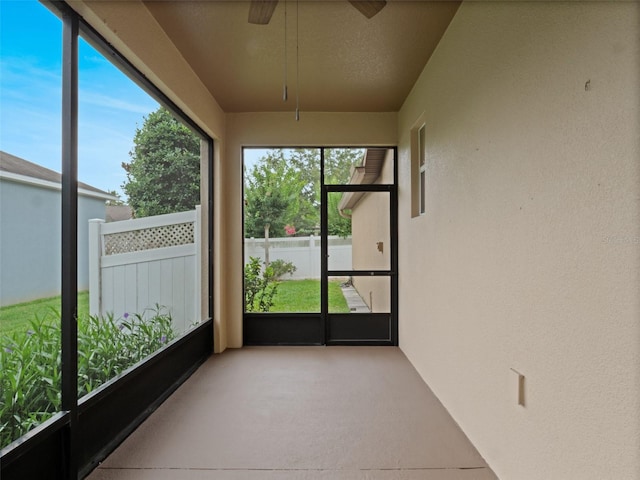 15647 Braintree Ln, Winter Garden, FL 34787 - unfurnished sunroom featuring a ceiling fan