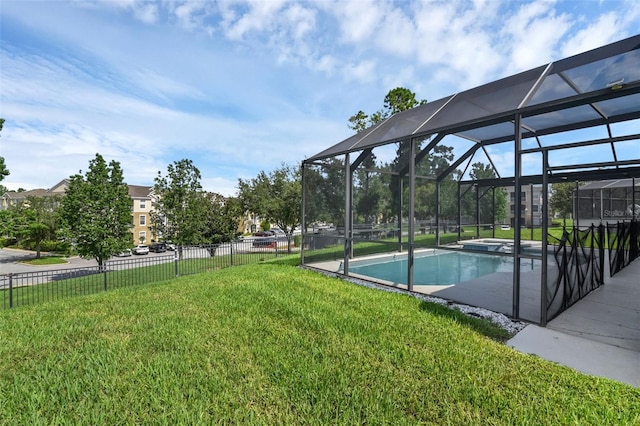 8113 Sun Palm Dr, Kissimmee, FL 34747 - view of swimming pool with glass enclosure