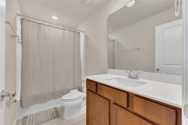 14335 Sapelo Beach Dr, Orlando, FL 32827 - full bath featuring vanity, shower / bath combo, and tile patterned flooring