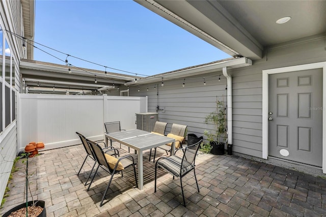 14335 Sapelo Beach Dr, Orlando, FL 32827 - view of patio featuring outdoor dining area