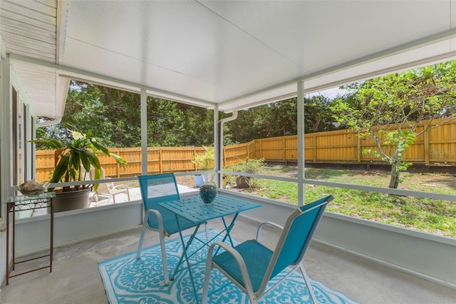 109 Hunter Point Ct, Debary, FL 32713 - view of sunroom / solarium