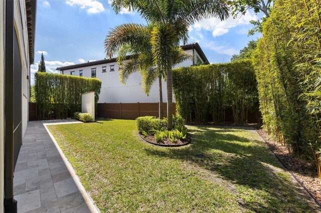 8113 Via Vittoria Way, Orlando, FL 32819 - view of yard