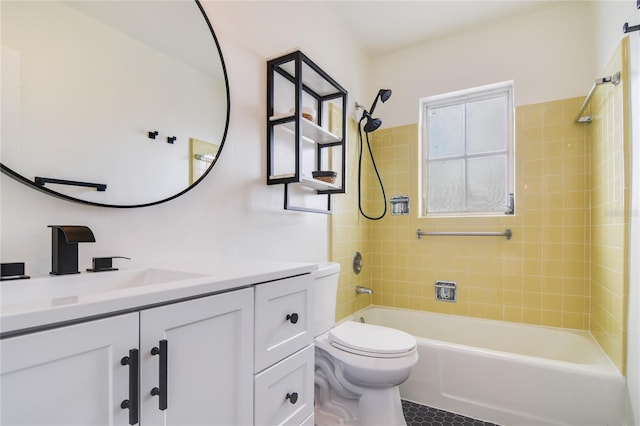 2893 S Osceola Ave Unit E6, Orlando, FL 32806 - full bath featuring vanity, shower / tub combination, and toilet