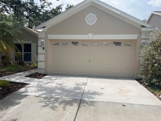 12421 Early Run Ln, Riverview, FL 33578 - garage featuring driveway