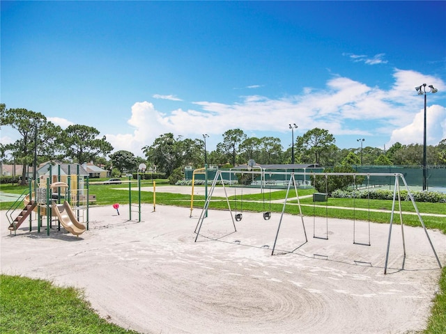 3944 Atrium Dr Unit 4, Orlando, FL 32822 - view of community playground