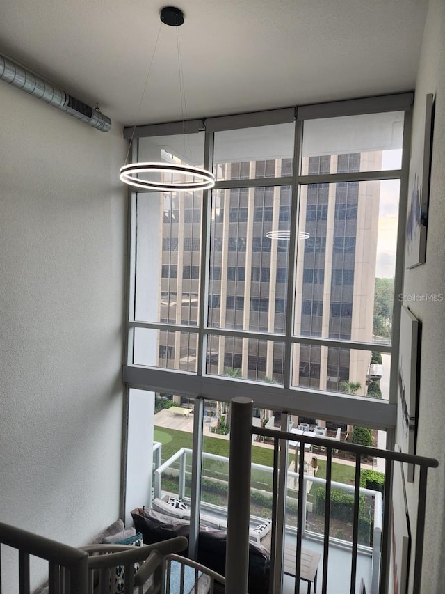 150 E Robinson St Unit 419, Orlando, FL 32801 - detailed view of a textured wall
