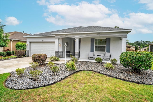 8336 SW 77th Ct, Ocala, FL 34476 - view of front of home featuring a porch, an attached garage, driveway, stucco siding, and a front lawn