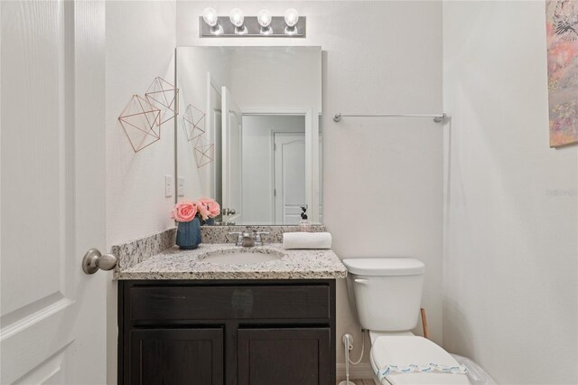 7033 Oakwood St, Davenport, FL 33837 - half bath with toilet and vanity