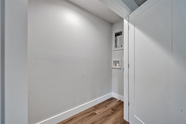 2459 Mcgregor Oaks Ln, Deland, FL 32720 - hallway with wood finished floors and baseboards