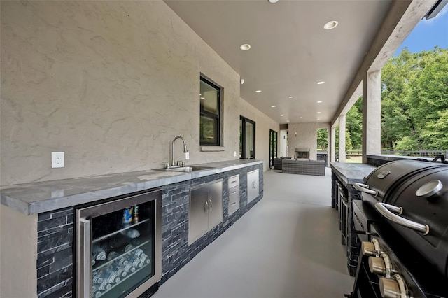 2459 Mcgregor Oaks Ln, Deland, FL 32720 - view of patio with a sink and wine cooler