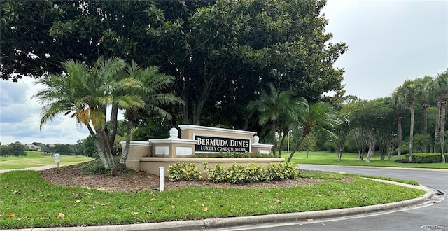 7350 Westpointe Blvd Unit 234, Orlando, FL 32835 - community sign with a yard