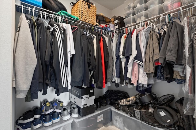 2168 Aibonito Cir, Clermont, FL 34711 - view of walk in closet