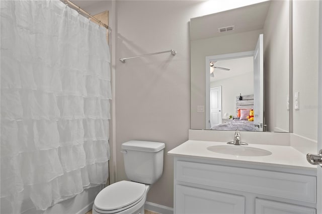 2168 Aibonito Cir, Clermont, FL 34711 - bathroom with vanity and shower / bath combo