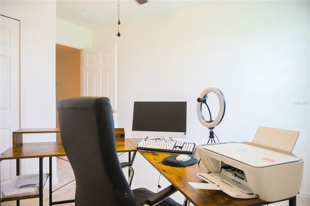 130 Claire Ln, Davenport, FL 33837 - view of office space
