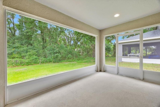 907 Pearly Ridge Ln, Lakeland, FL 33809 - unfurnished sunroom with plenty of natural light
