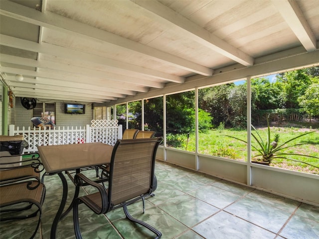 12130 Lakeshore Dr, Clermont, FL 34711 - sunroom featuring outdoor dining space and beamed ceiling