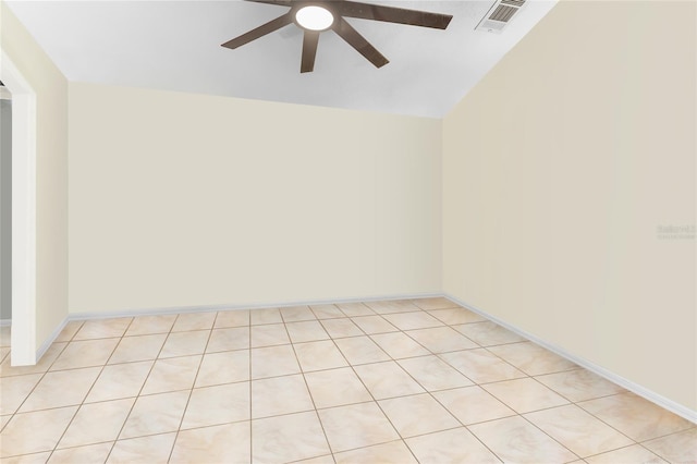 9774 Bohart Ct, Orlando, FL 32836 - empty room with ceiling fan and vaulted ceiling