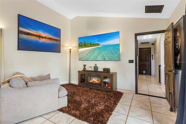 9774 Bohart Ct, Orlando, FL 32836 - living room featuring vaulted ceiling and baseboards