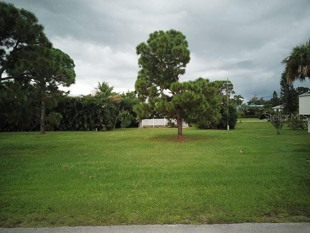7883 Breakwater Ct, Bokeelia, FL 33922 - photo 2