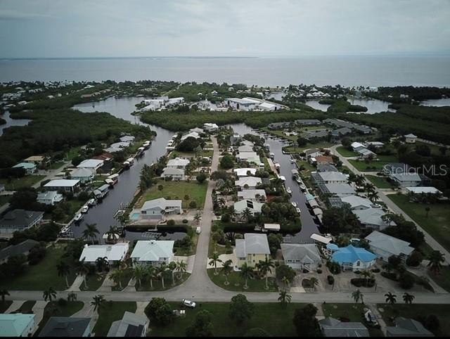 7883 Breakwater Ct, Bokeelia, FL 33922 - photo 4