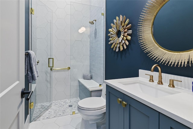 507 S Pine St, New Smyrna Beach, FL 32169 - full bath featuring vanity, a shower stall, and toilet