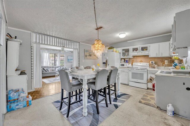 906 25th St NW, Winter Haven, FL 33881 - photo 9