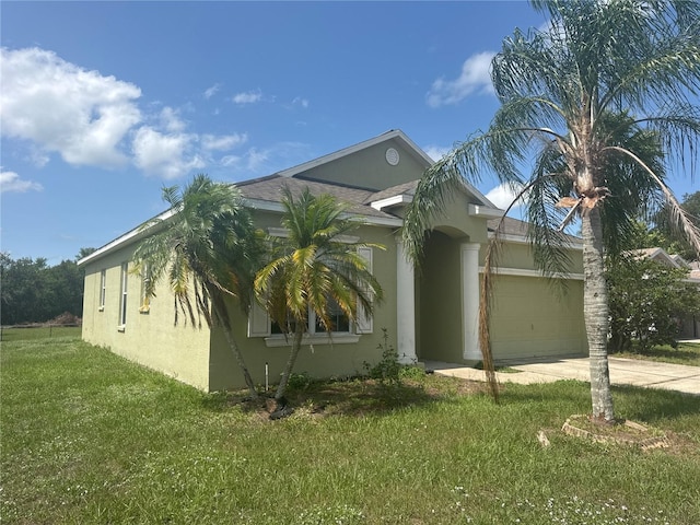 1452 Crazy Horse Dr, Lutz, FL 33559 - photo 2