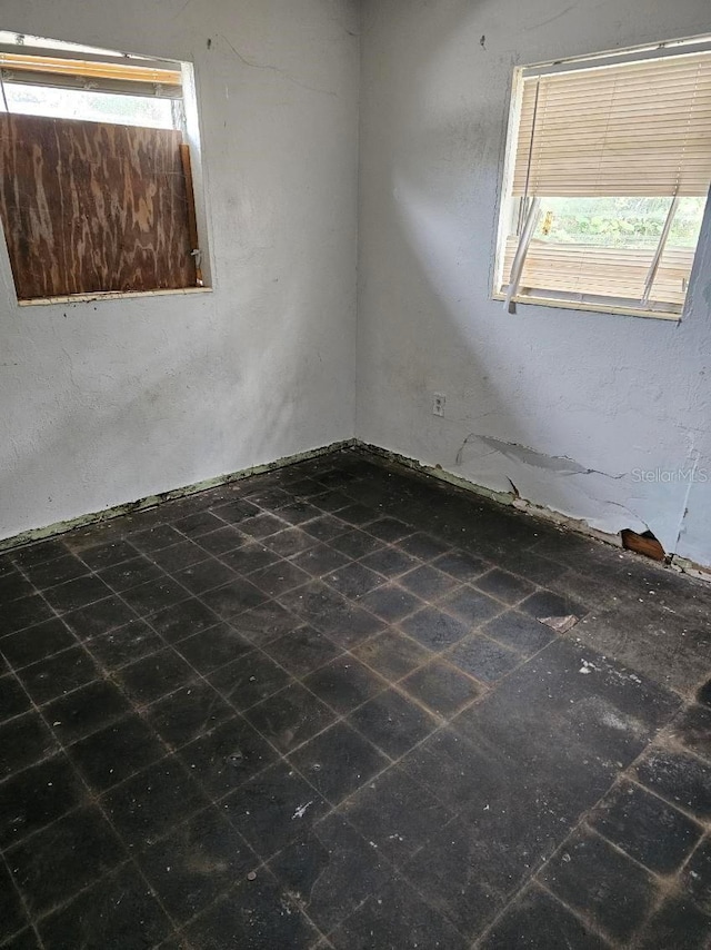 134 Flamingo Dr, Auburndale, FL 33823 - unfurnished room with healthy amount of natural light