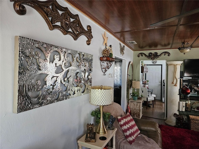 3910 Orange Ave, Coleman, FL 33521 - view of living area