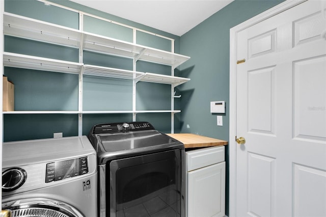 15324 Black Lion Way, Winter Garden, FL 34787 - laundry area with washer and dryer