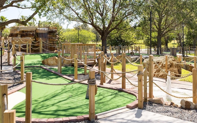 7951 Haverhill Way, Kissimmee, FL 34747 - view of community with a putting area