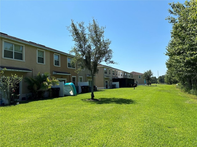11187 Savannah Landing Cir, Orlando, FL 32832 - view of green lawn