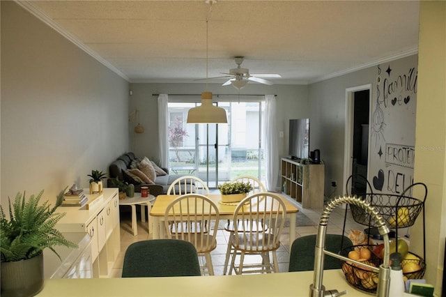 4364 White Pine Ave Unit 3, Orlando, FL 32811 - dining area with ceiling fan and crown molding