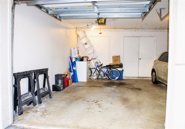 4364 White Pine Ave Unit 3, Orlando, FL 32811 - garage with a garage door opener