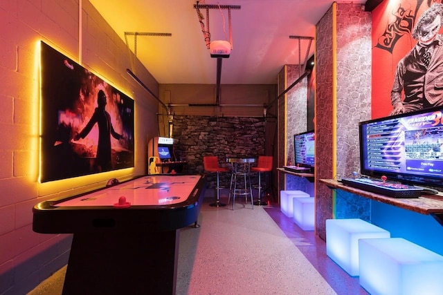 3004 Protagonist St, Kissimmee, FL 34746 - recreation room featuring a bar