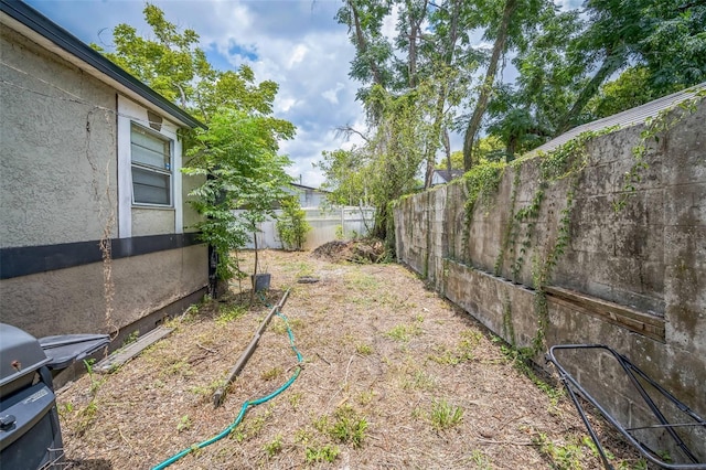 1711 E Sewaha St, Tampa, FL 33612 - view of fenced backyard