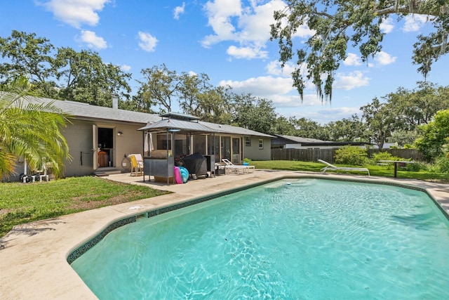 310 E Gulley Ave, Oakland, FL 34760 - view of pool featuring a patio area