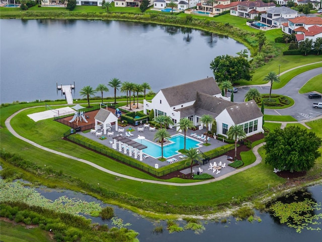 8818 Bismarck Palm Dr, Winter Garden, FL 34787 - drone / aerial view of a pool and a large body of water