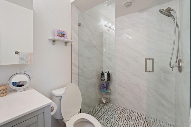 1770 Chinook Trl, Maitland, FL 32751 - full bath with a stall shower, toilet, and vanity