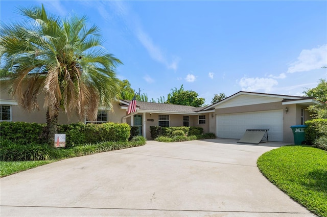 1770 Chinook Trl, Maitland, FL 32751 - ranch-style home with stucco siding, a garage, and driveway