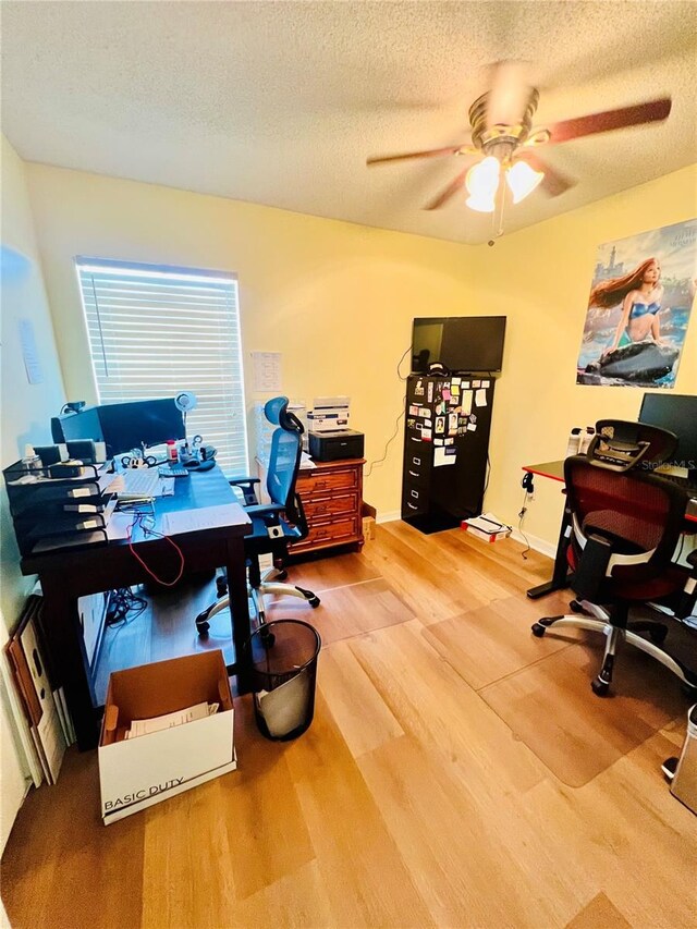 318 Langham Dr, Davenport, FL 33897 - photo 19