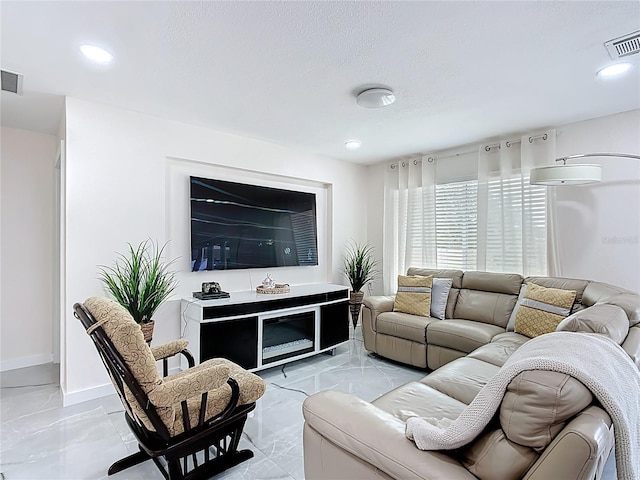 516 Petes Ln, Davenport, FL 33837 - living area with recessed lighting, baseboards, and light marble finish flooring