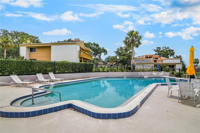1051 S Highland St Unit 5E, Mount Dora, FL 32757 - community pool with a patio