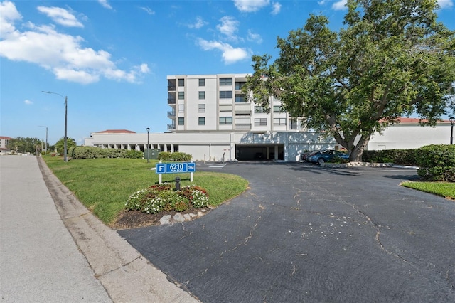 6210 Sun Blvd Unit 206, Saint Petersburg, FL 33715 - view of property with uncovered parking